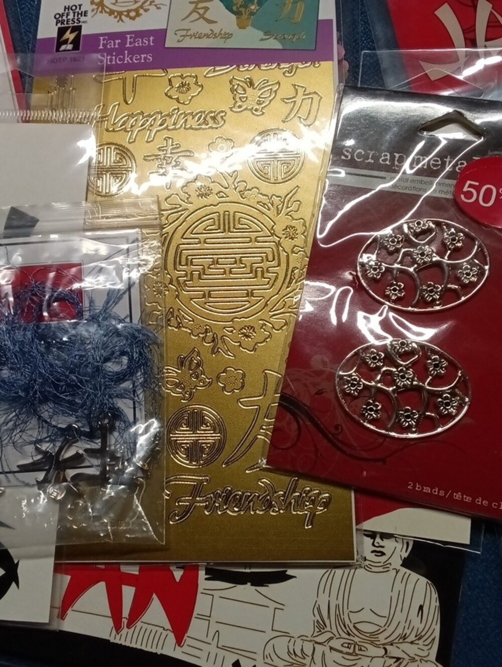 Japan Scrapbook Embellishment Lot - Red, Green, Gold - Picture 8 of 8